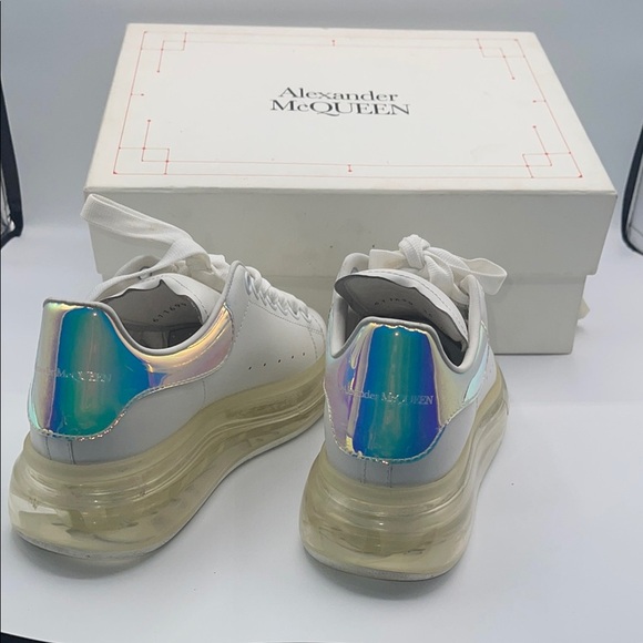 Alexander McQueen White and Cream Sneakers - Picture 1 of 7